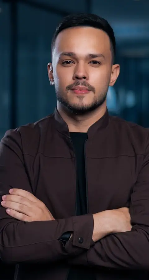 Gabriel Dias, Chief Organization Officer